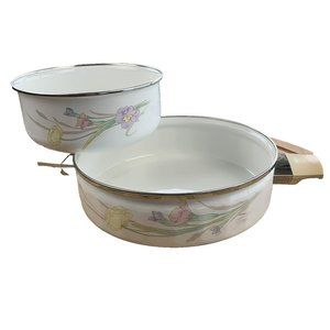 Vintage MIKASA GABRIELE White Floral Enamel Cooking Pot Enamel Bowl 2 Pieces